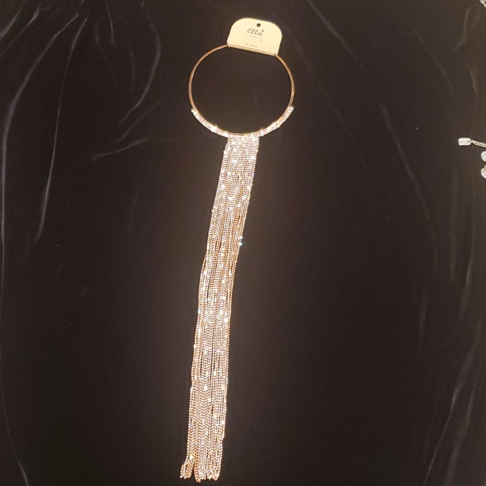 Jewelry - Picture 4 of 4